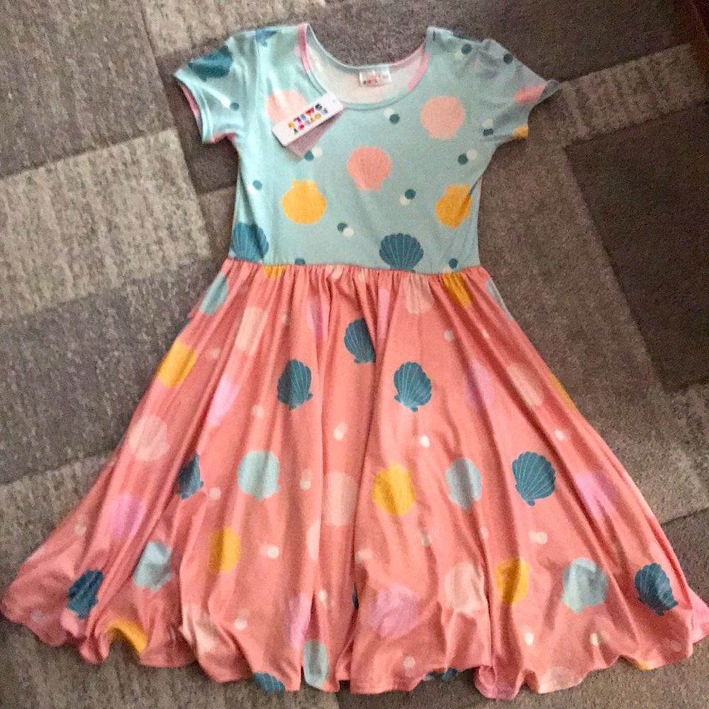 12/14 NWT Dot Dot Smile Sea Shell Beach Dress Cap